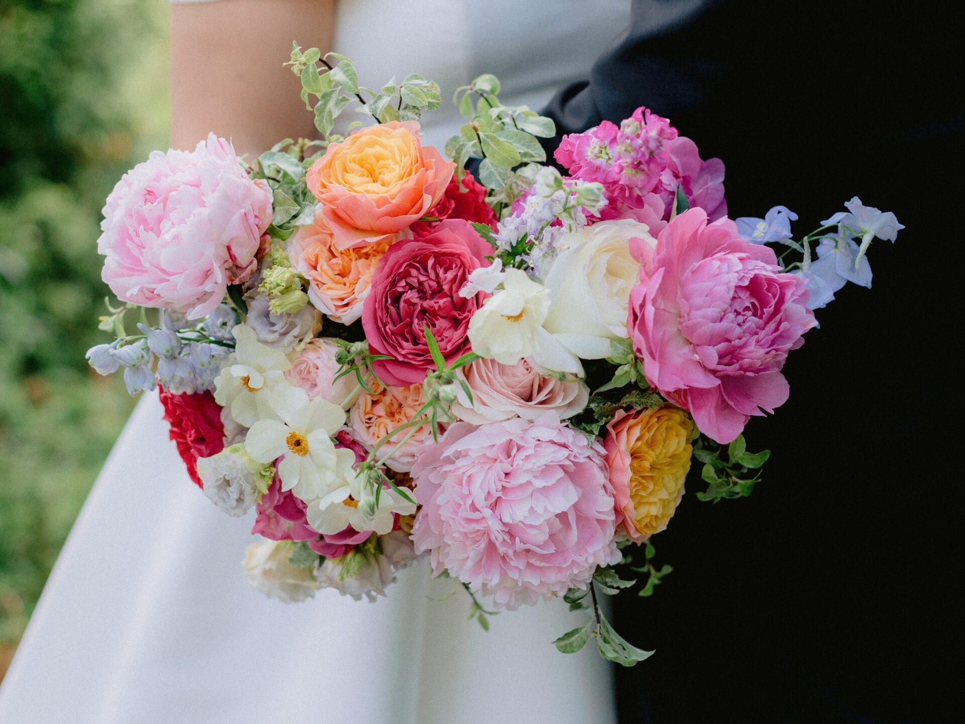 Luxury bridal bouquet with David Austin roses
